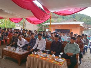Ust. Sopian Hadi Adakan Pengajian Iringi Keberangkatan Ibadah Haji ke Tanah Suci