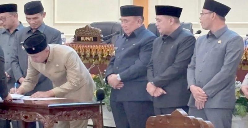 DPRD Tanggamus Sahkan Perubahan APBD 2025, Fokus pada Kesehatan dan Keseimbangan Fiskal